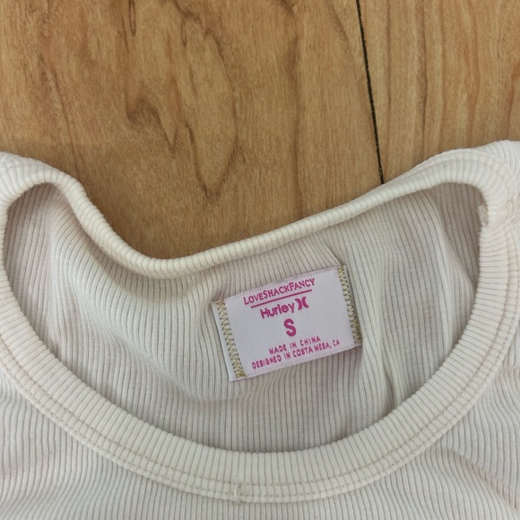 Loveshackfancy x Hurley baby tee - Picture 3 of 3